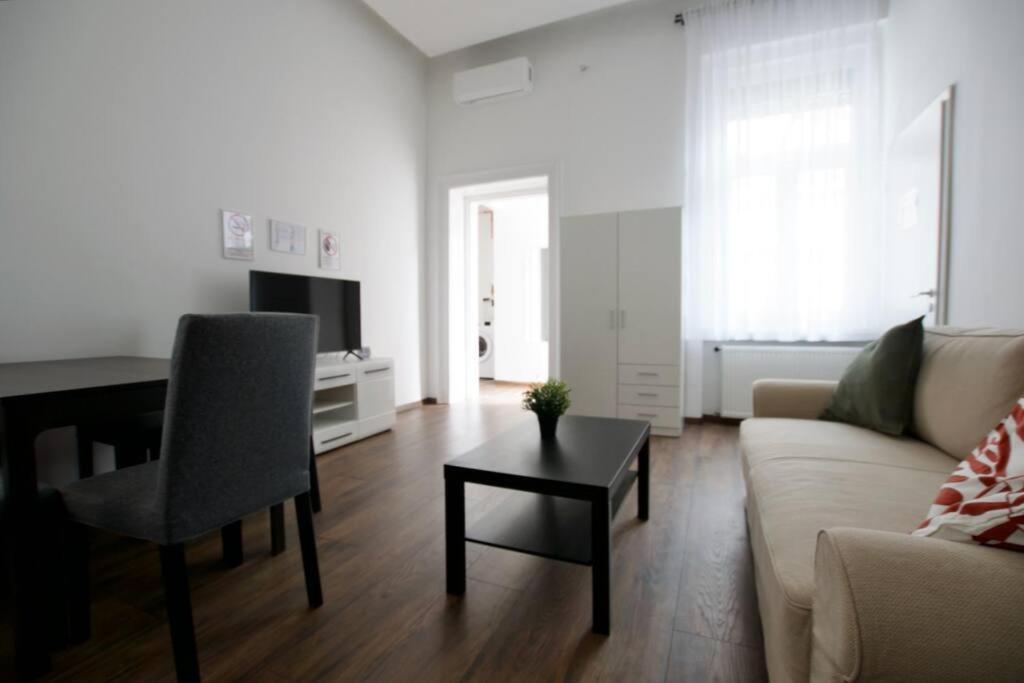 Standard By Hi5- Bajcsy 63 Lejlighed Budapest