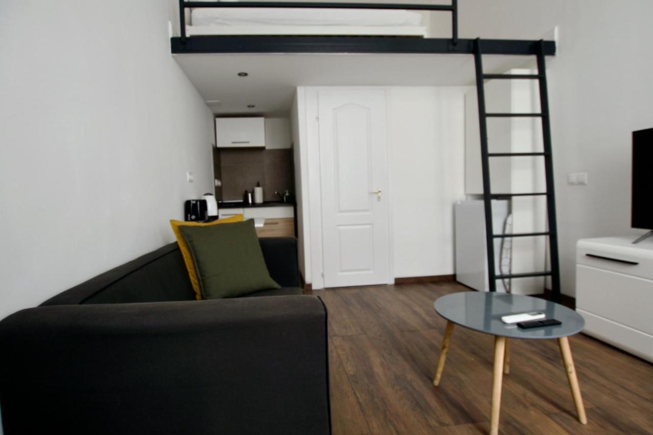 Standard By Hi5- Bajcsy 63 Apartament *
