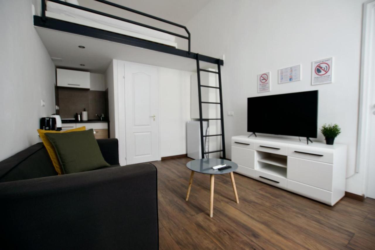 Standard By Hi5- Bajcsy 63 Apartament *